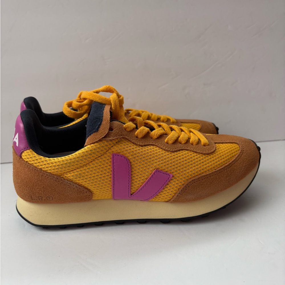 NWOT Veja Rio Branco Sneakers Size 8 - Picture 3 of 13